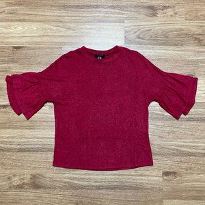 A. Buyer –Short Sleeve Women's Sweater Top - Size S